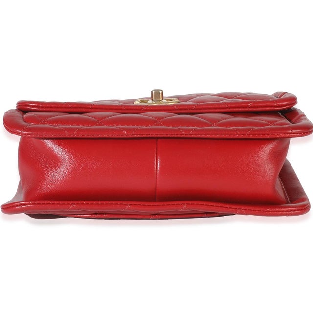2020s Red Quilted Puffy Calfskin Small Twist Your Buttons Flap Bag For Sale - Image 5 of 10