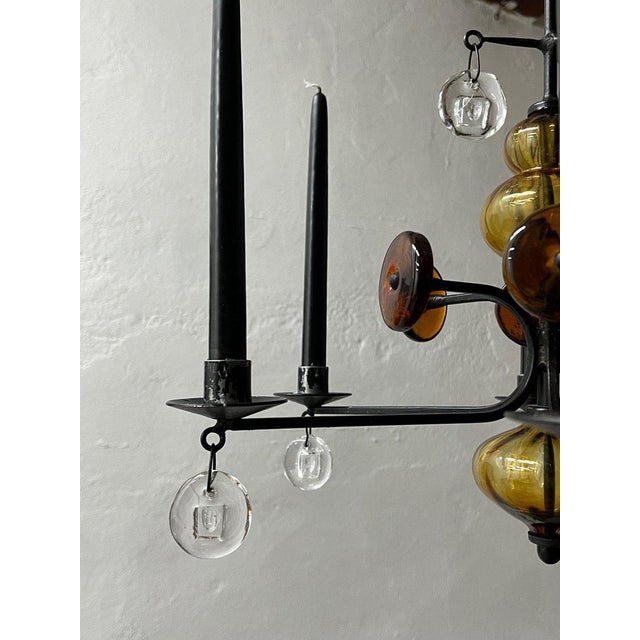 Vintage art glass chandelier designed by Erik Höglund for Boda in the 1970s. Measurements: H(full/chandelier) 105/40 cm, D...