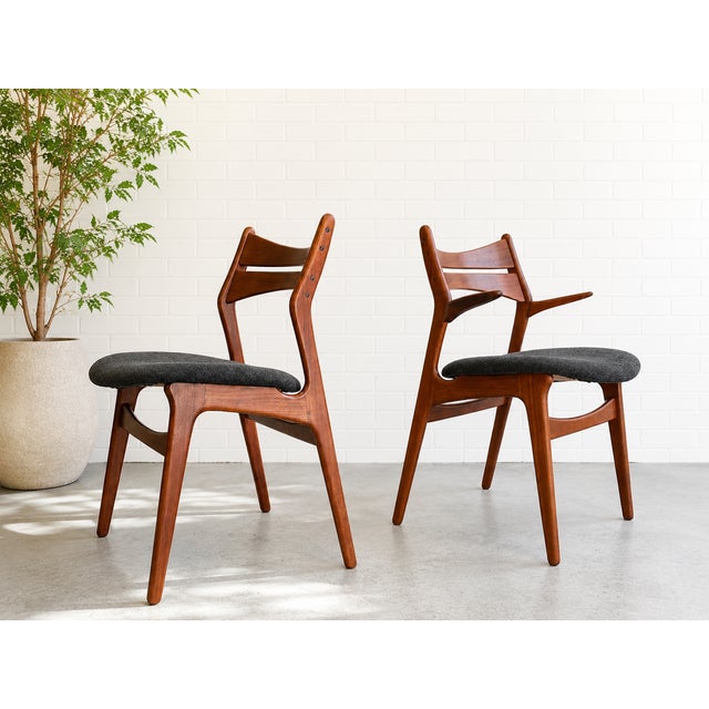 Mid-Century Modern Mid Century Modern Pair of Teak Dining Chair by Erik Buch for Christiansen For Sale - Image 3 of 15