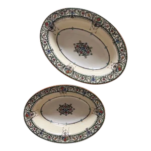 Royal Worcester 'Chantilly' Pattern Serving Bowls - Set of 2