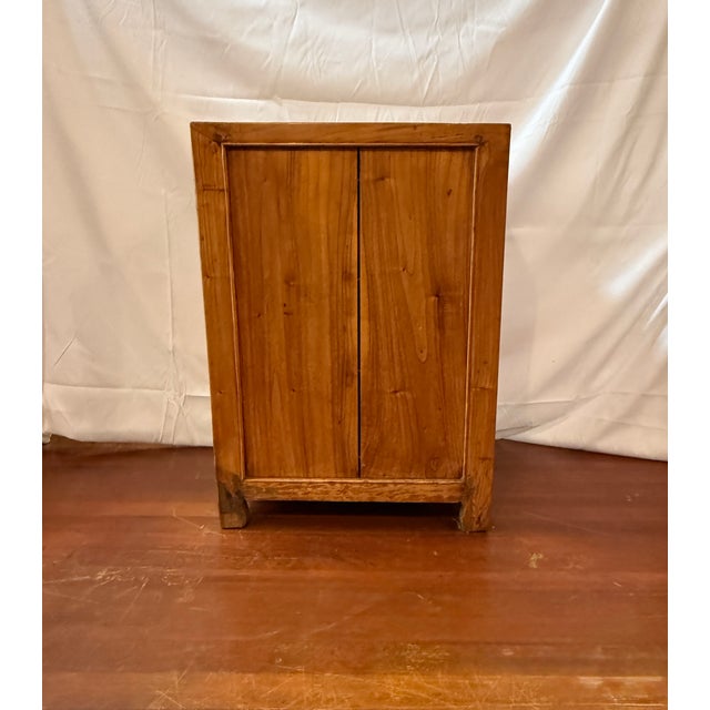 Chinese Antique Chinese Elm Ventilated Food Safe Cabinet C. 1900-1930 For Sale - Image 3 of 16