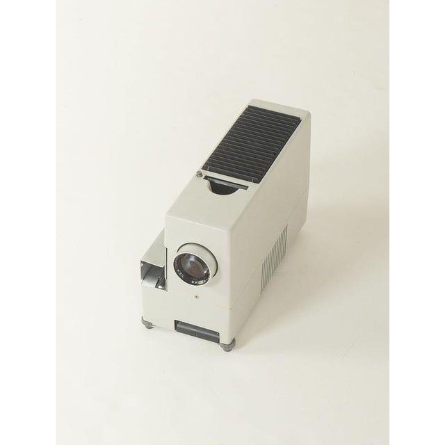 D 40 Slide Projector by Dieter Rams for Braun For Sale - Image 9 of 18