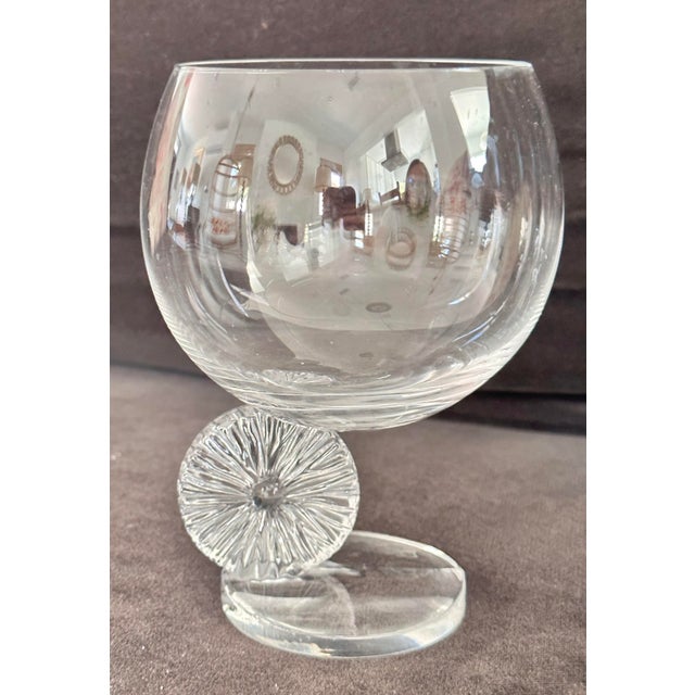Glass Crystal Flower Stemmed Wine Glasses - Set of 4 For Sale - Image 7 of 7