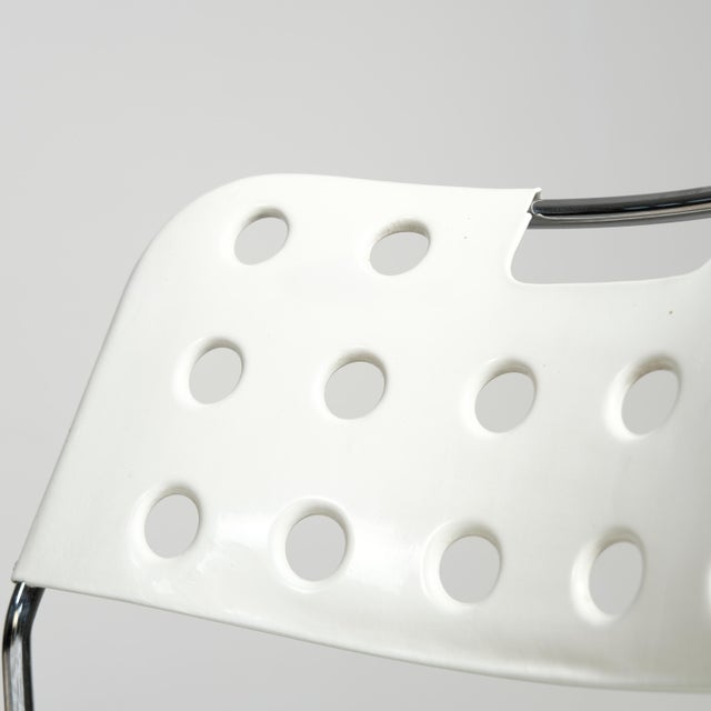 Bieffeplast Omstak White Stackable Chairs by Rodney Kinsman for Bieffeplast, 1972, Set of 8 For Sale - Image 4 of 18