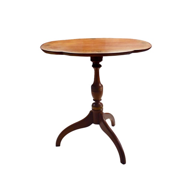 Mid 20th Century Mid 20th Century L. Hitchcock Harvest Stenciled Scalloped Edge Tilt-Top Candlestick Tea Side Table For Sale - Image 5 of 16