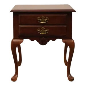 Hooker Furniture Cherry Traditional Style 20" Accent End Table 014-80-113