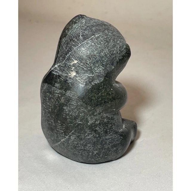 Dark Green Vintage Hand Carved Soapstone Canada Bear Eating Eskimo Art Sculpture Inuit For Sale - Image 8 of 10