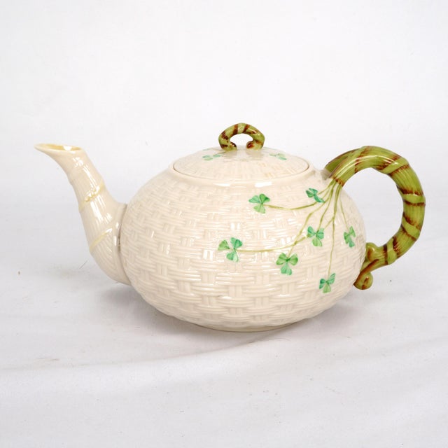 Belleek Pottery Ltd. Belleek Shamrock Basketweave Irish Tea Serving Set 6th Green Mark For Sale - Image 4 of 18