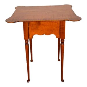 Cookie Cutter Tiger Maple Stand
