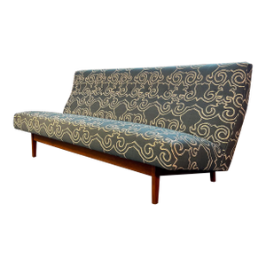 Mid 20th Century Model 250 Armless Sofa Attributed to Jen Risom