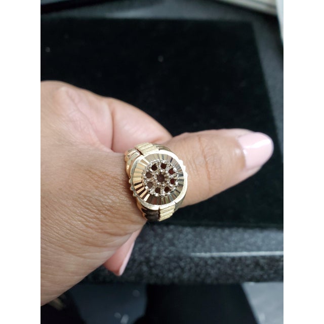 ♥ Product Summary ♥ Details: Fluted Bezel, Polished Sides & Bark Center Approx. Total Carat Weight: .55cttw Setting Size:...
