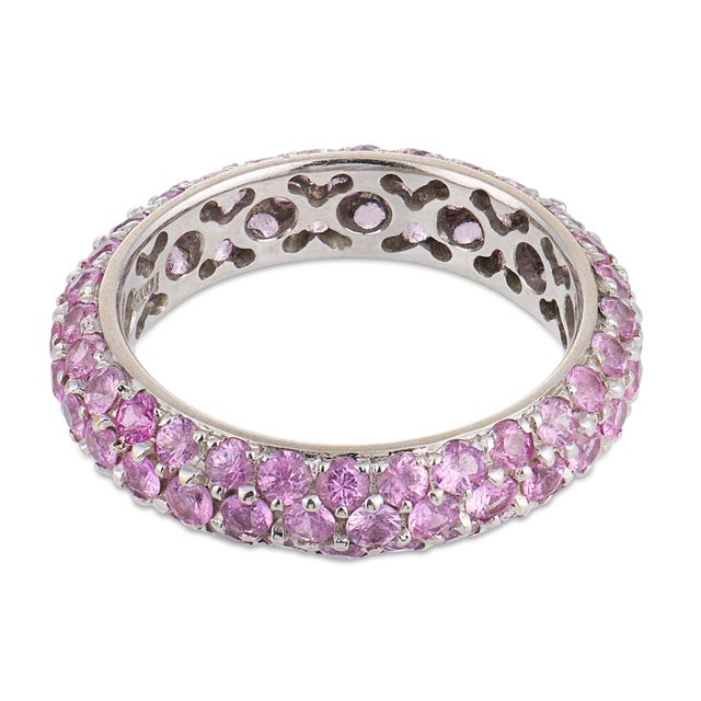 Contemporary Contemporary 3.50 Carat Pink Sapphire 18k White Gold Band, Size 7 For Sale - Image 3 of 5
