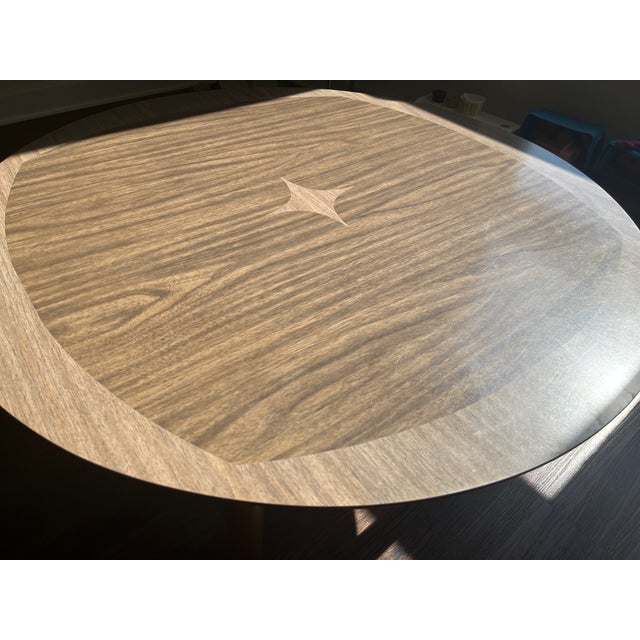 1970s Mid-Century Modern Coffee Table With a Unique Triangular / Surfboard Shape. For Sale - Image 5 of 10