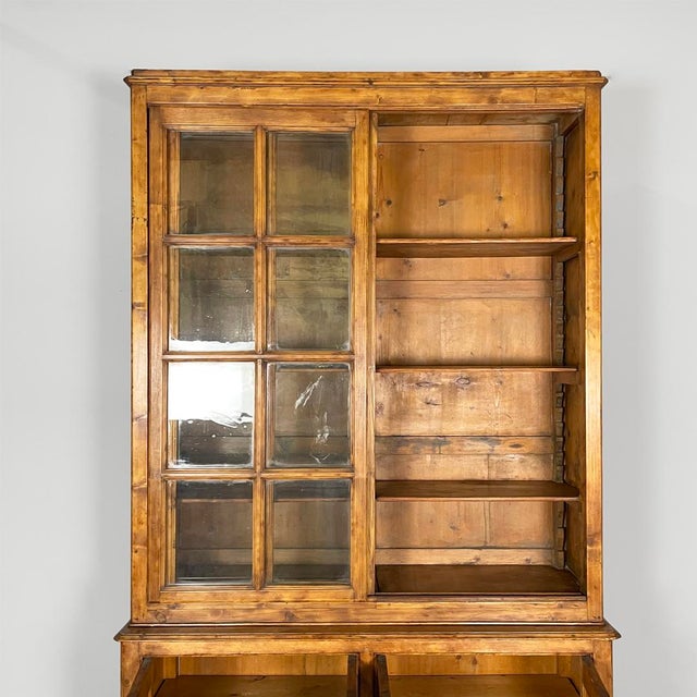 Italian Early 19th-Century Style Wooden and Glass Sideboard, 1930s For Sale - Image 6 of 18