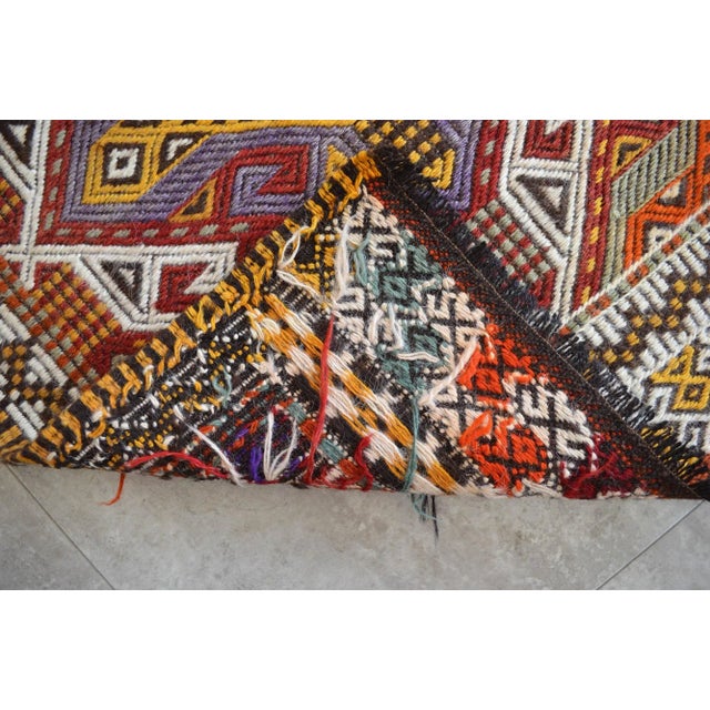 1960s Handwoven Turkish Kilim Rug For Sale - Image 5 of 6