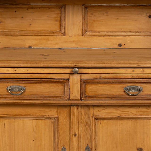 19th Century Hungarian Pine Breakfront Cupboard Display Cabinet For Sale - Image 14 of 18