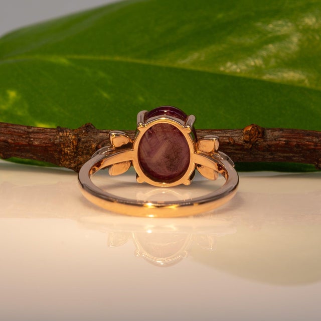6Ct Star Ruby Cabochon Ring With Diamond Accents: Solid 14k Gold, Size 6.75 For Sale - Image 9 of 10