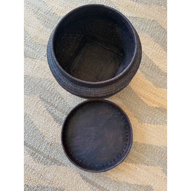 Boho Chic Vintage Hand Woven Rattan and Bamboo Storage Box With Lizard Motif For Sale - Image 3 of 8