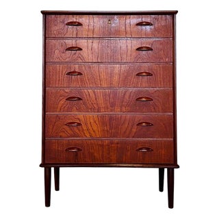 Mid-Century Danish Teak Chest of Drawers, 1960s For Sale