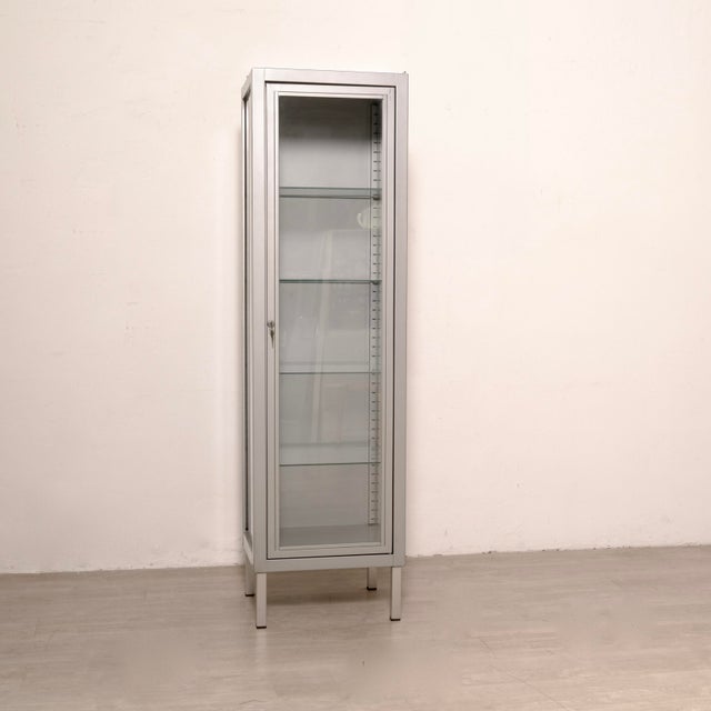 1990s Medical Display Case, 1990s For Sale - Image 5 of 17