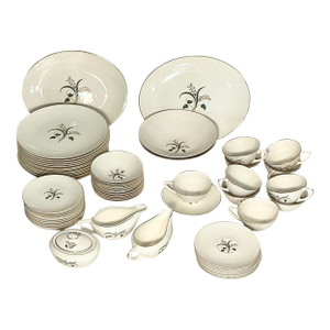 1950s Edwin Knowles “Forsythia” 64-Piece Fine China Dinnerware