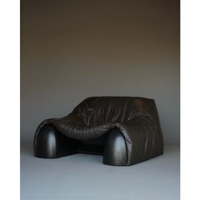 A rare lounge chair designed by French designer Annie Hieronimus and executed by Cinna. This chair was only produced for...