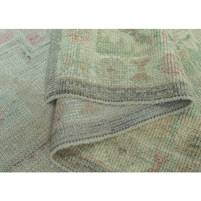 Turkish Oushak Rug 5'2" x 7'6" #19306 For Sale In Houston - Image 6 of 8
