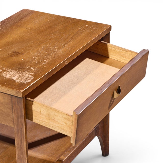 Broyhill Brasilia Mid Century Walnut and Brass Nightstand For Sale In Chicago - Image 6 of 7