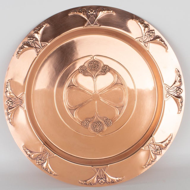 Metal 1910s French Dinanderie Art Nouveau Copper Platter Centerpiece or Tray For Sale - Image 7 of 11