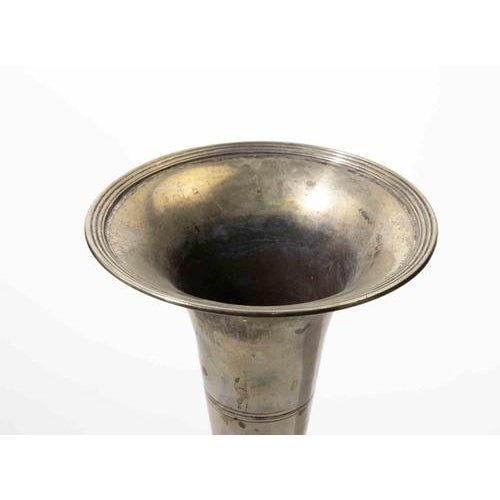 Vintage Italian Modern Silver-Plated Trumpet Vase, 1970s For Sale - Image 3 of 5