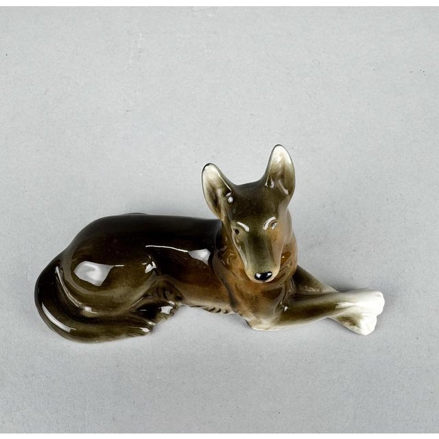 German Shepherd Figurine in Porcelain from Royal Dux, 1970s For Sale - Image 3 of 7