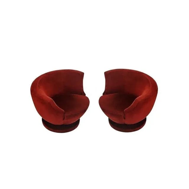 Vladimir Kagan Rare Swivel Lounge Chairs for Directional - A Pair For Sale - Image 9 of 11