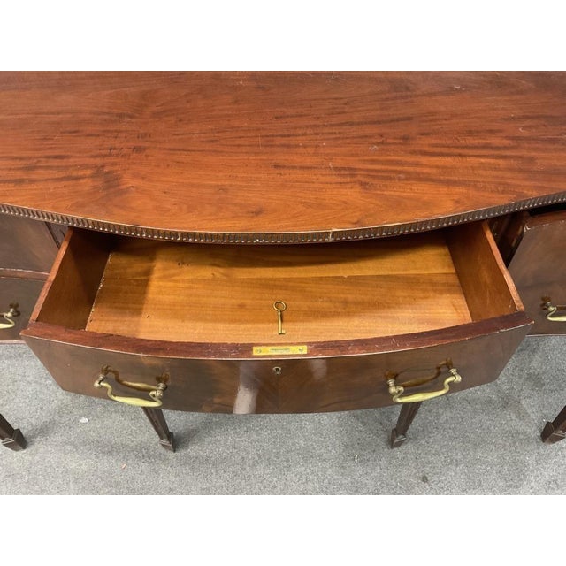 Brown Early 19th Century American Federal Mahogany Sideboard - Hand-Cut Dovetail For Sale - Image 8 of 13