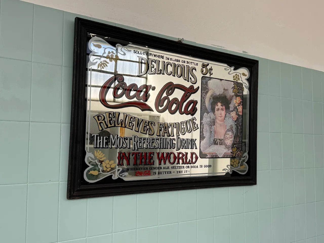 vintage-coca-cola-advertising-
