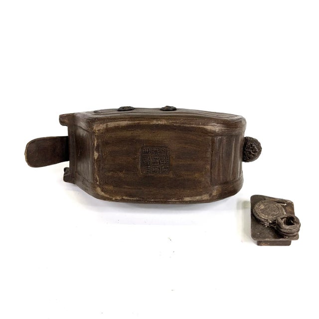 20th Century Handcrafted E-Shin Teapot of a Boat For Sale In San Francisco - Image 6 of 8