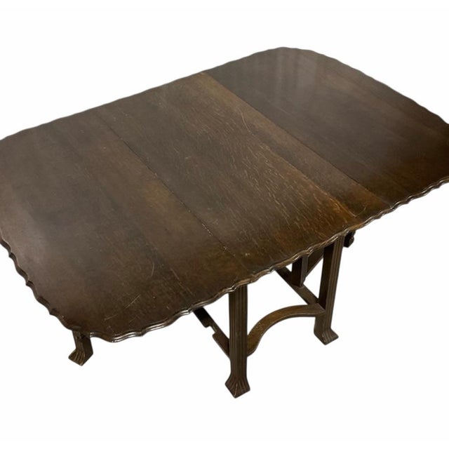 Jacobean Vintage Jacobean Revival Oak Gateleg Drop-Leaf Dining Table With Scalloped Edge For Sale - Image 3 of 9