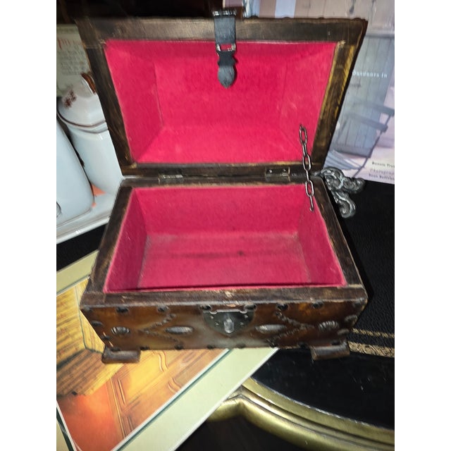 Animal Skin Vintage Leather Box in the Spanish Style For Sale - Image 7 of 8