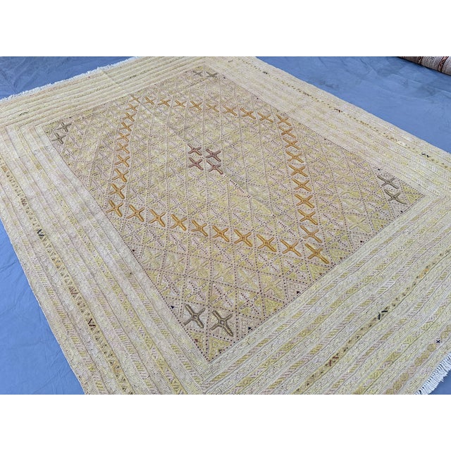 Handmade Mushwani Kilim Rug Muted Gold Wool Hand-Knotted Rug - 6'7" X 9'5" For Sale - Image 4 of 12