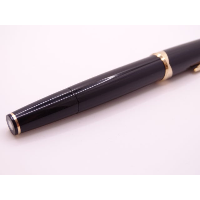 Meisterstuck Fountain Pen No12 in Black Resin and Gold Plating from Montblanc, 1990s For Sale - Image 14 of 18