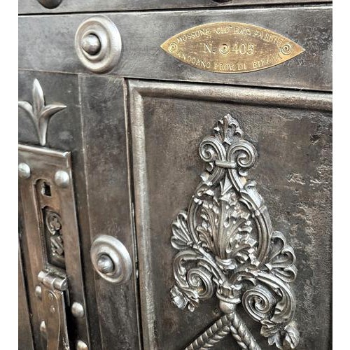 Metal Antique Italian Safe Strong Box in Wrought Iron, 1700s For Sale - Image 7 of 9