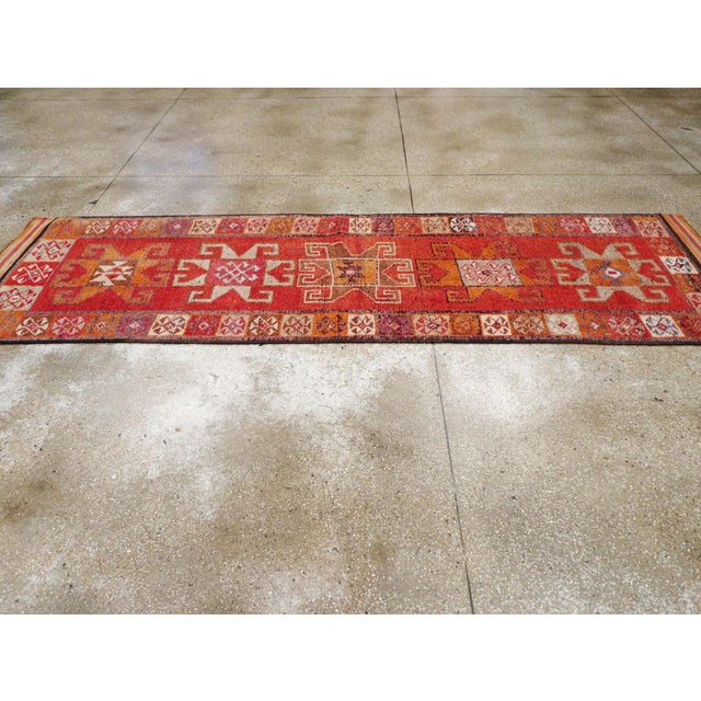 Galerie Shabab Collection Mid-20th Century Turkish Anatolian Tribal Runner For Sale In New York - Image 6 of 10