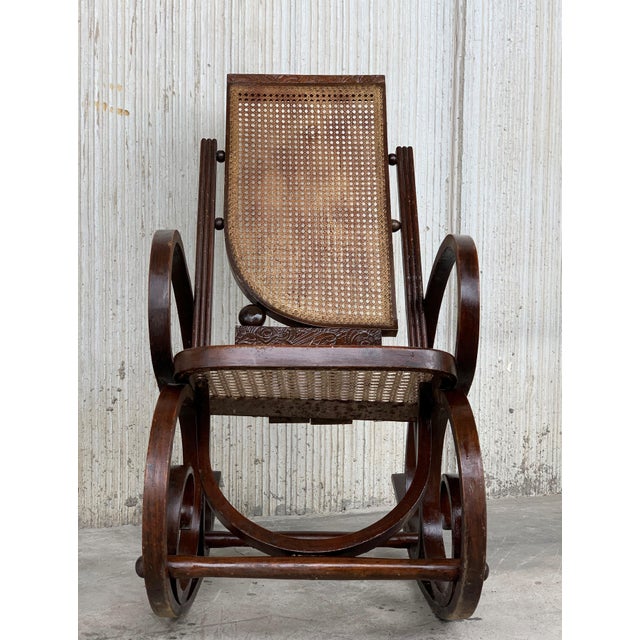 1920s 20th Century Art Deco Bentwood and Reed Seats Rocking Chairs For Sale - Image 5 of 8