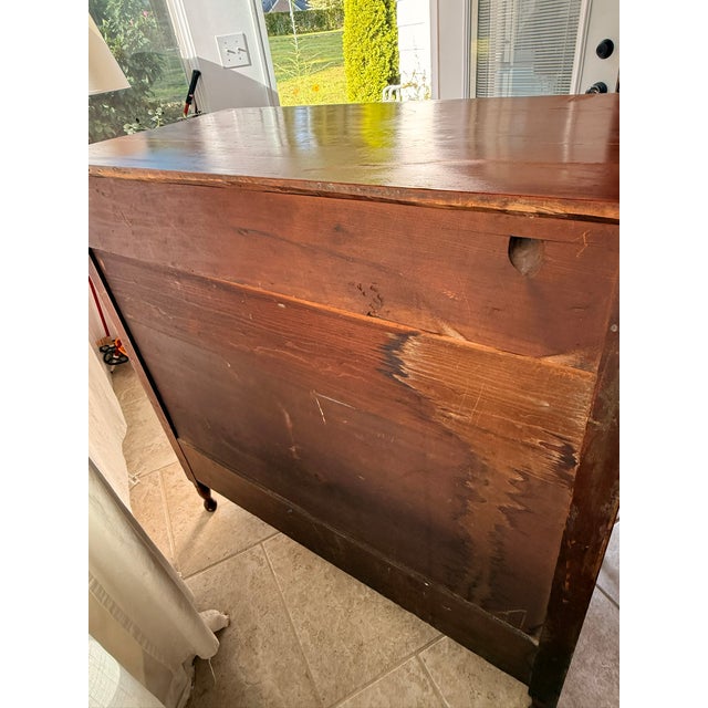 Early 19th Century Beautiful American / New England Sheraton Chest of Drawers For Sale - Image 16 of 18