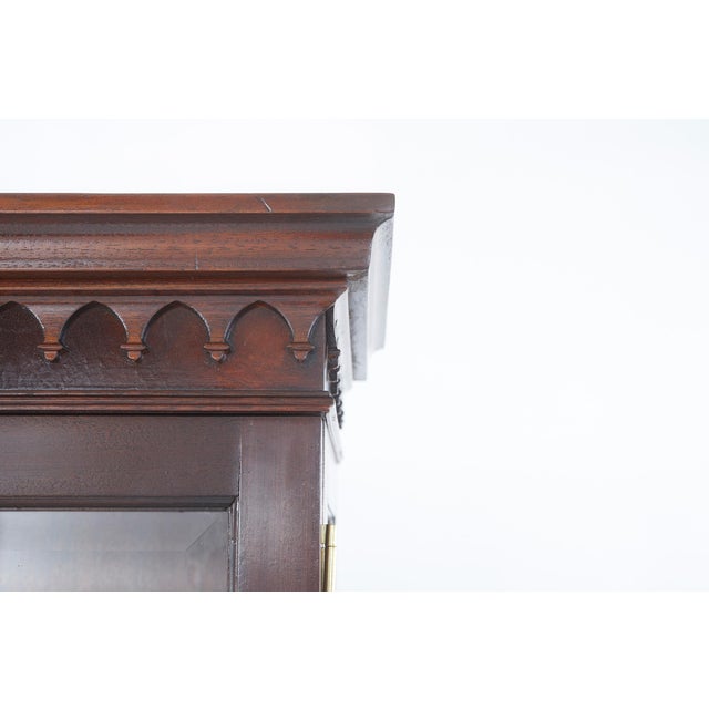 19th Century English Mahogany China Cabinet in Neoclassical Style For Sale In New York - Image 6 of 11