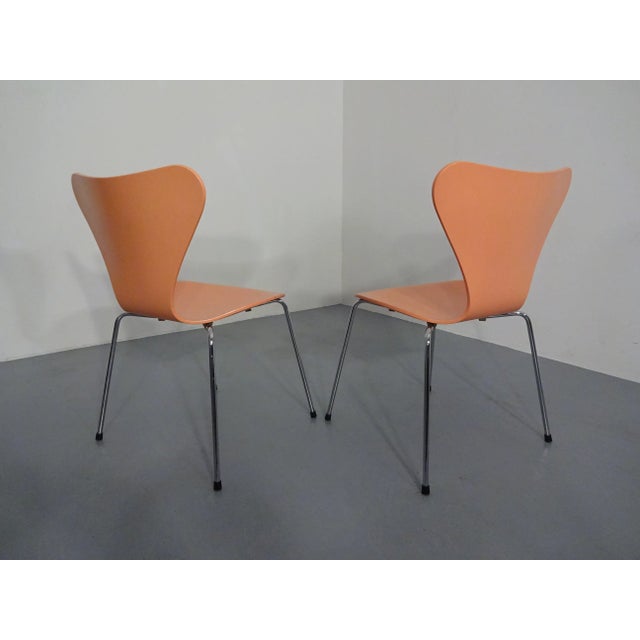 Danish 3107 Chairs by Arne Jacobsen for Fritz Hansen, 1994, Set of 2 For Sale - Image 6 of 18