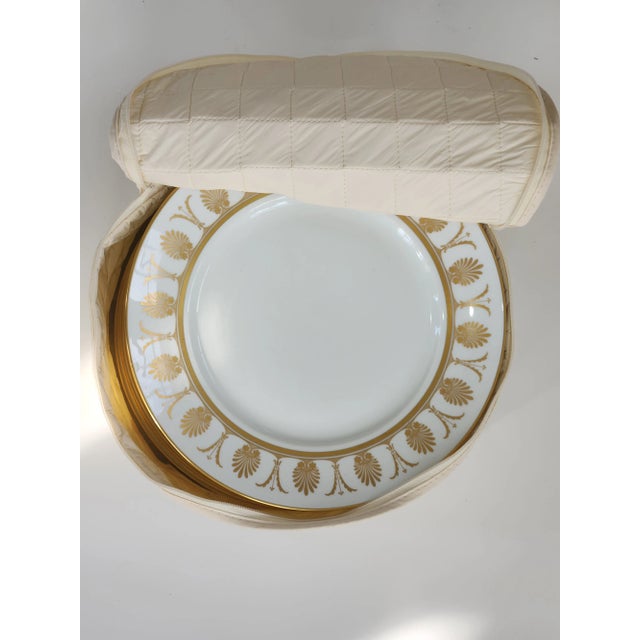 For your consideration is a beautiful 12-Piece Dinner set in the "Pompeii" pattern by designer Richard Ginori, Italy,...