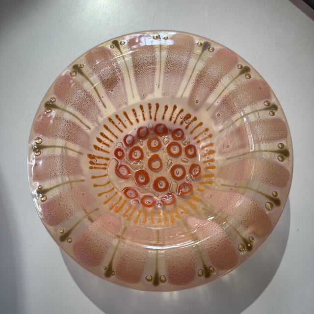 Frances + Michael Higgins Fused Glass 7 1/2" Bowl in Pink/Green/Gold C1950s For Sale In Chicago - Image 6 of 8