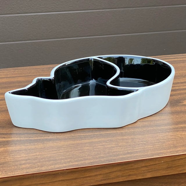 A modern black & white ceramic cat shaped divided dish designed by Ylva Olsson for Sagaform. Ships quickly via USPS!