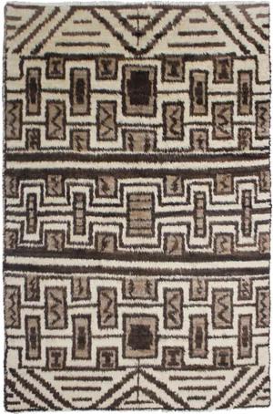 Hand Knotted Navajo Style Rug - 8'9" X 6'
