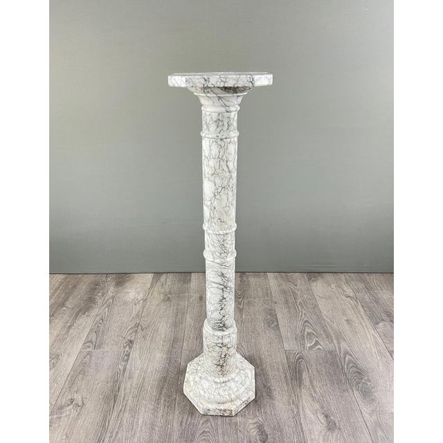 20th Century White Veined Marble Column For Sale - Image 6 of 6